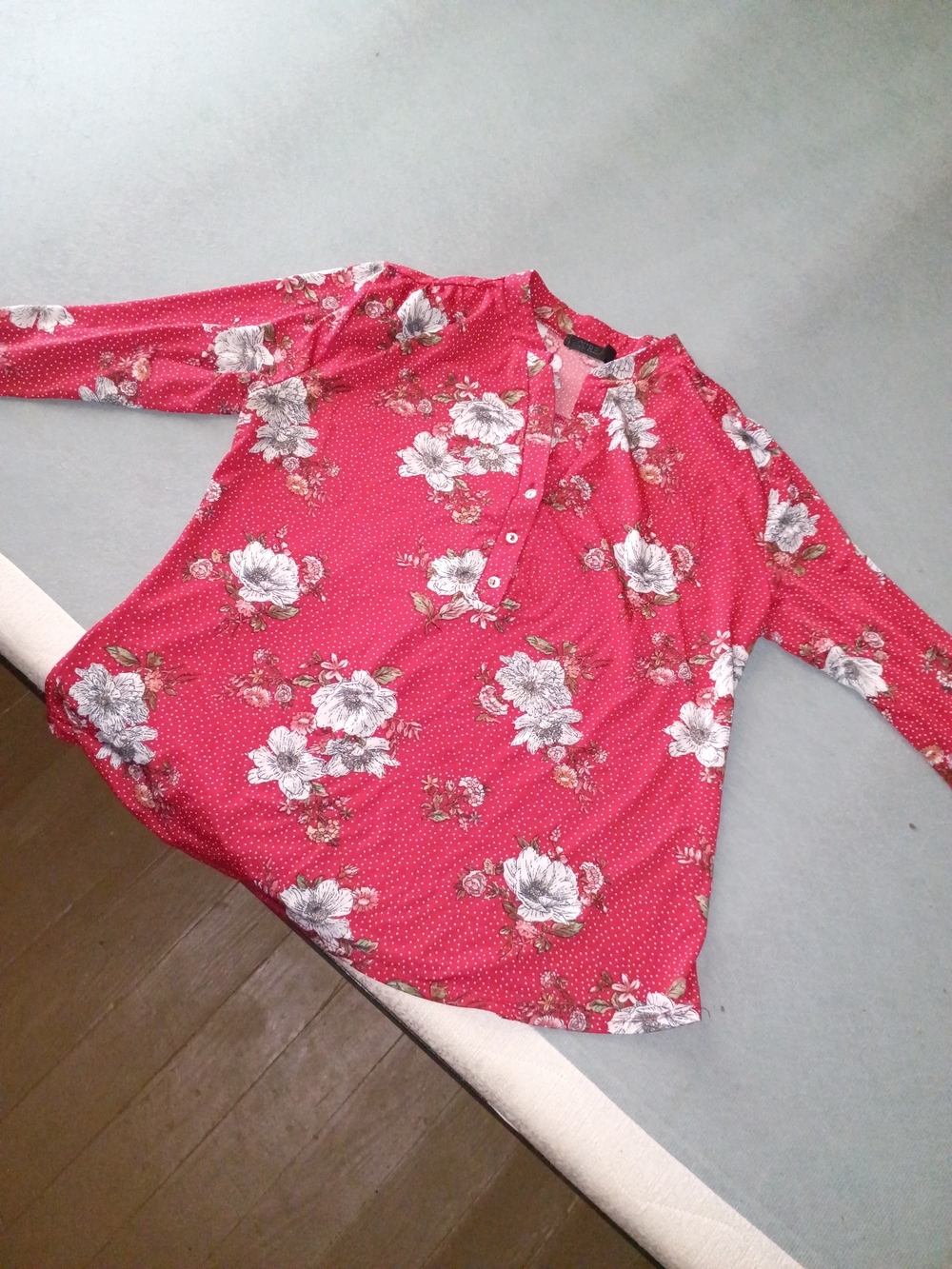Women's Red Floral Henley Tunic Top